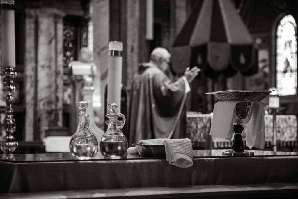 Priest, Catholic, Church, Blessing, Sermon, Buffalo, Basilica, NY, TaylorHandyPhoto