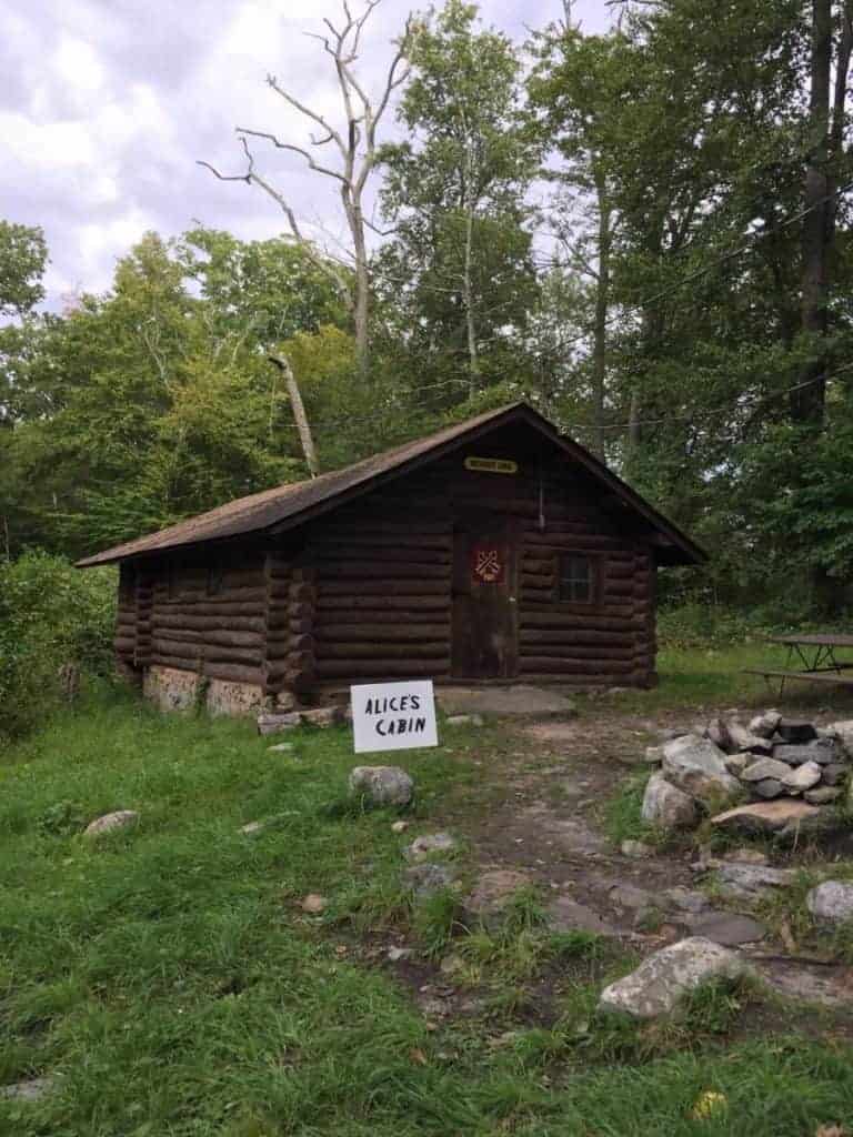 The Poconos Camp No Be Bo Sco Crystal Lake Friday 13th Cabin